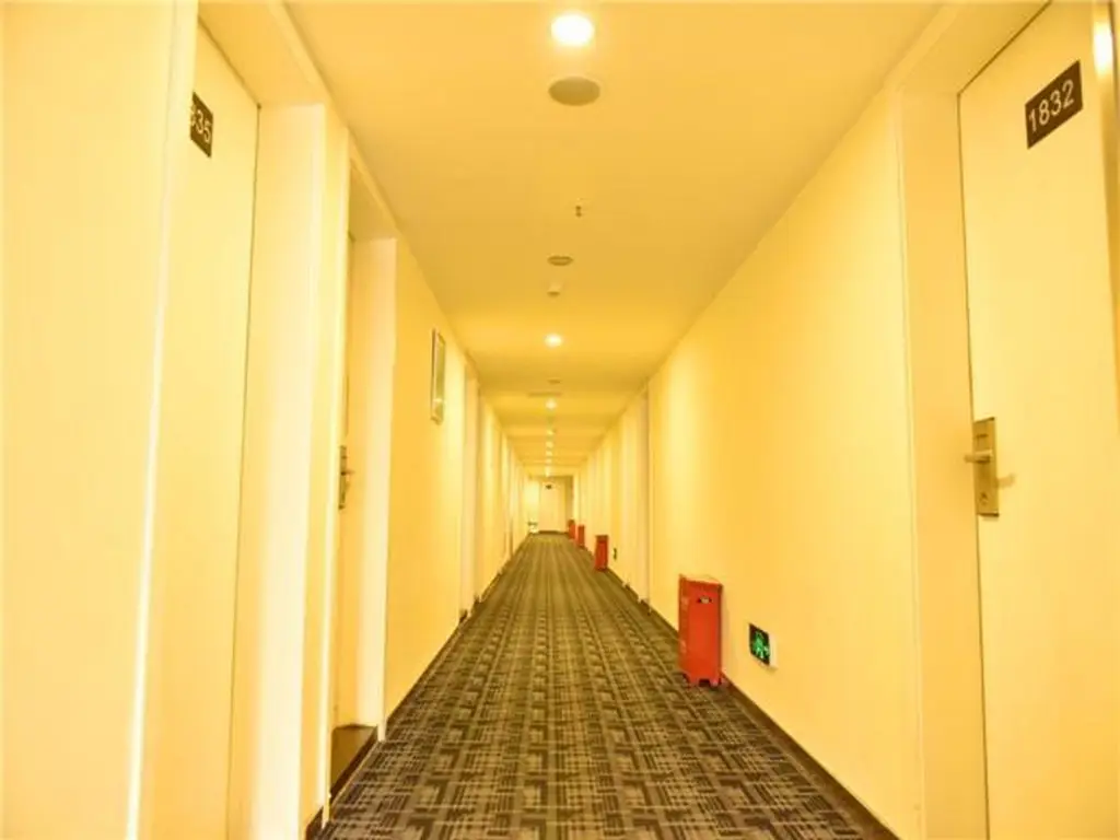 7 Days Inn Huizhou Daya Bay Avenue Huifeng City Branch — фото 1