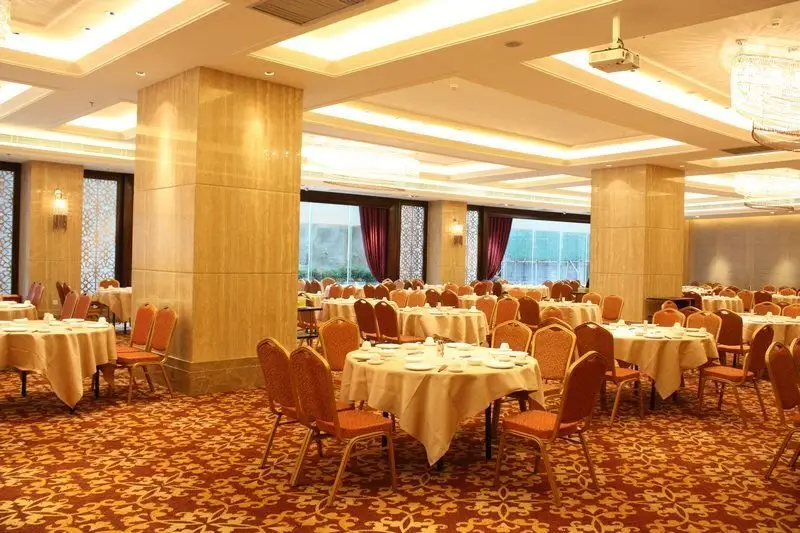 Шэньчжэнь: Yifeng Business Hotel