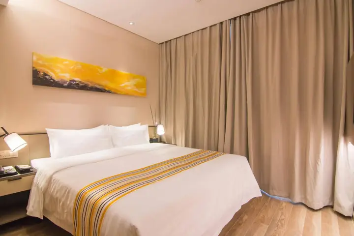 Пекин: Homeinn Plus City Center