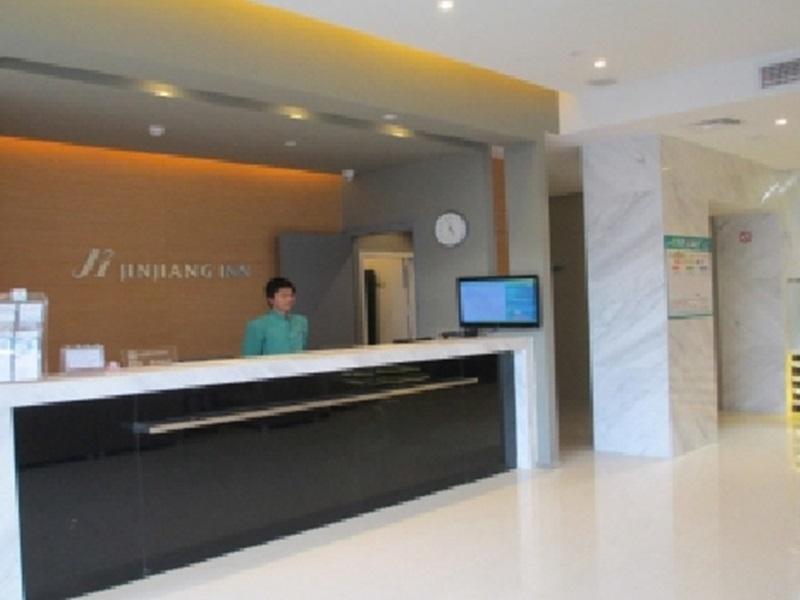 Лицзян: Jinjiang Inn Lijiang Express Bus Termina Branch