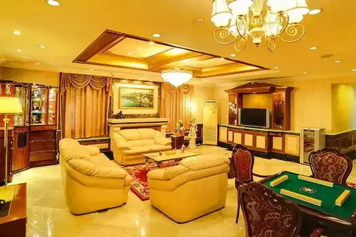 Пекин: Longzhaoshu Hotel