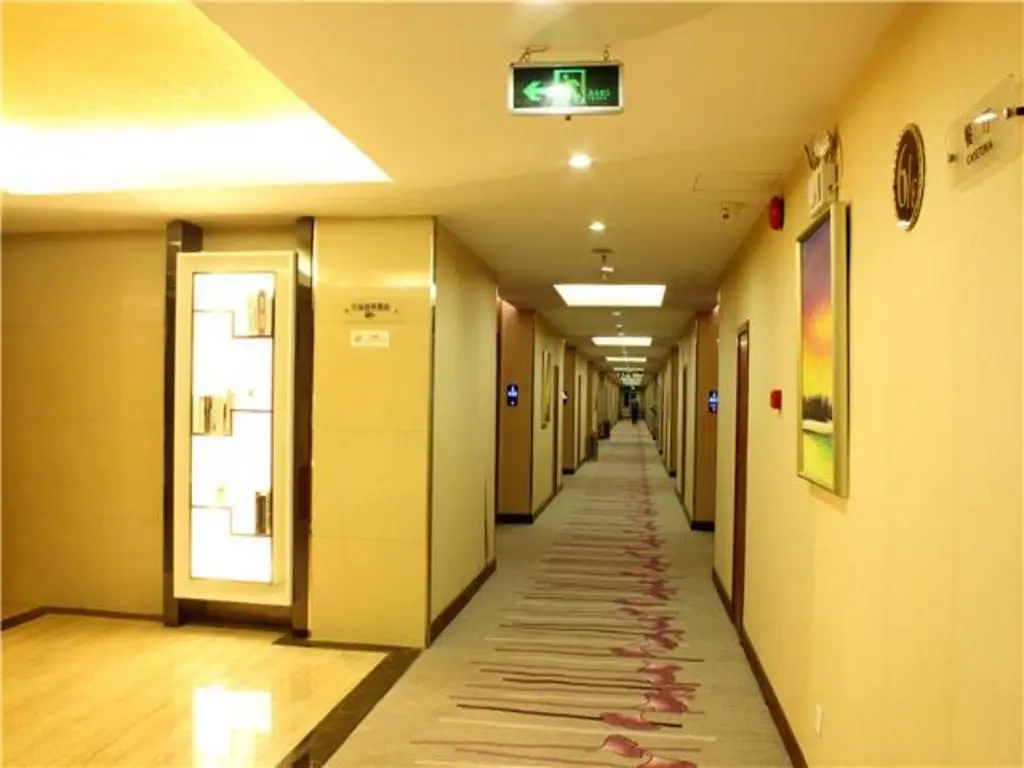 Дунгуань: Lavande Hotel Dongguan Tangxia Tianhong Shopping Center