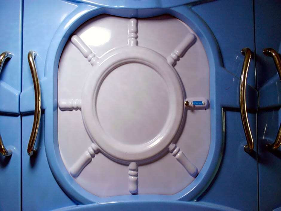 Чэнду: chengdu star yizhan capsule youth hostel