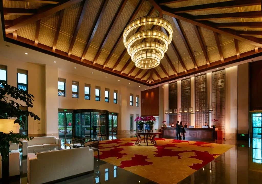 Qianhu Hotel — фото 1