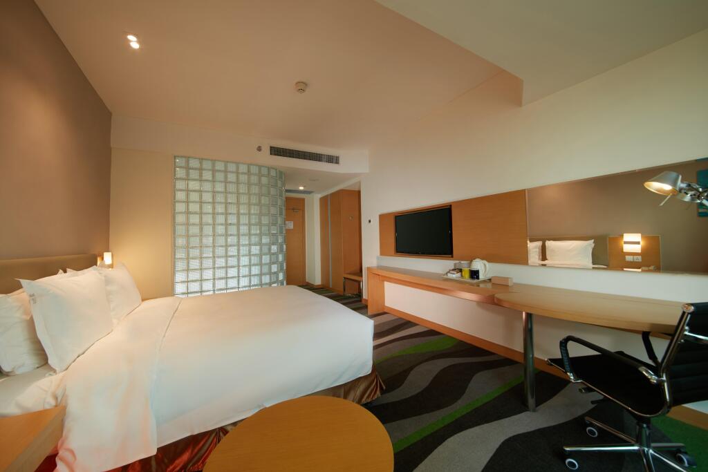 Таншань: Holiday Inn Express Tangshan Downtown by IHG