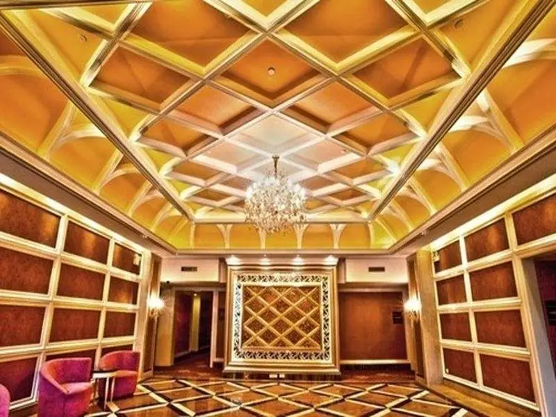 Дунгуань: Silvery Holiday Spa And Club