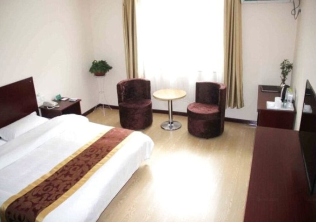 Цзинань: Greentree Alliance Shandong Jinan Yaoqiang Airport