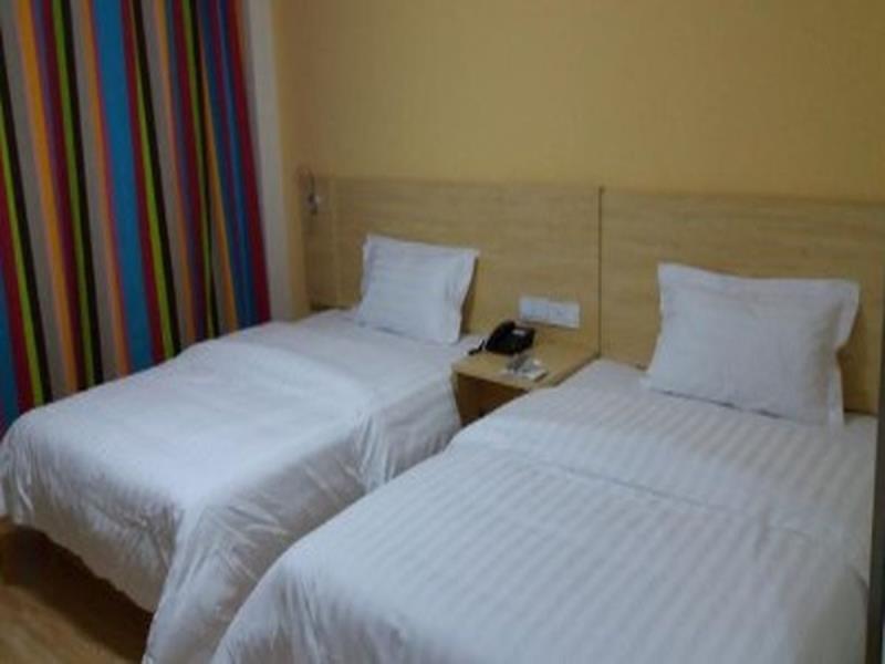 Хуайбэй: 7 Days Inn Huaibei Suixian Beicaishi Street Branch