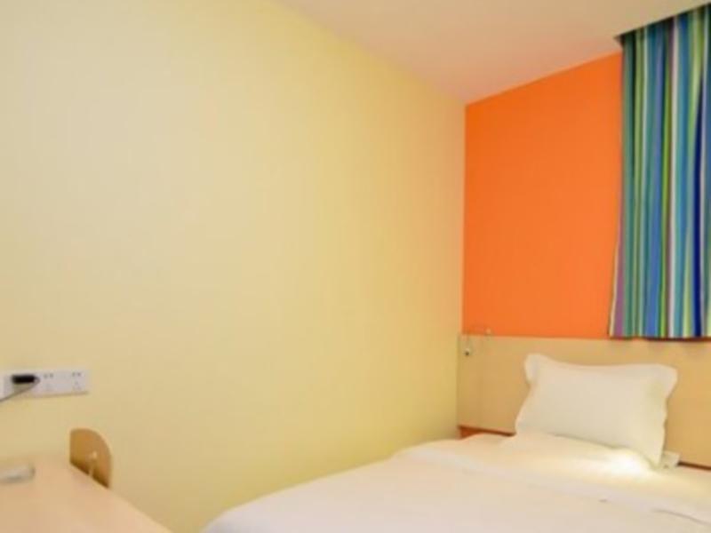 7 Days Inn Luoyang Longmen Grottoes Kai Yuan Avenue — фото 1