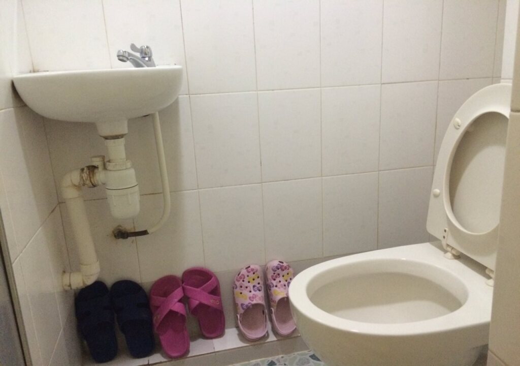Гонконг: Wing Hing Guest House
