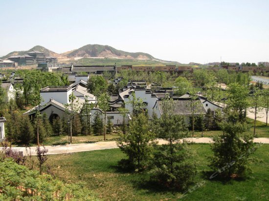 Тяньцзинь: China National Academy of Painting Panlonggu Creative Base