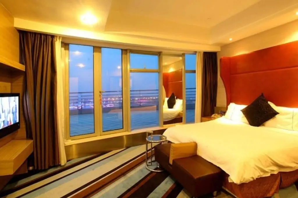 Жичжао: Shandong Sailing International Hotel