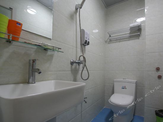 Гуйлинь: Memory Hostel
