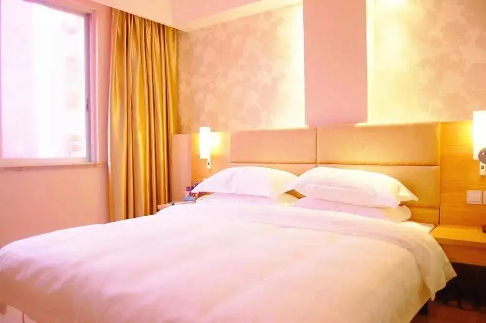 Юйлинь: Yulin Jintone Hotel Yuntian Culture Town Branch
