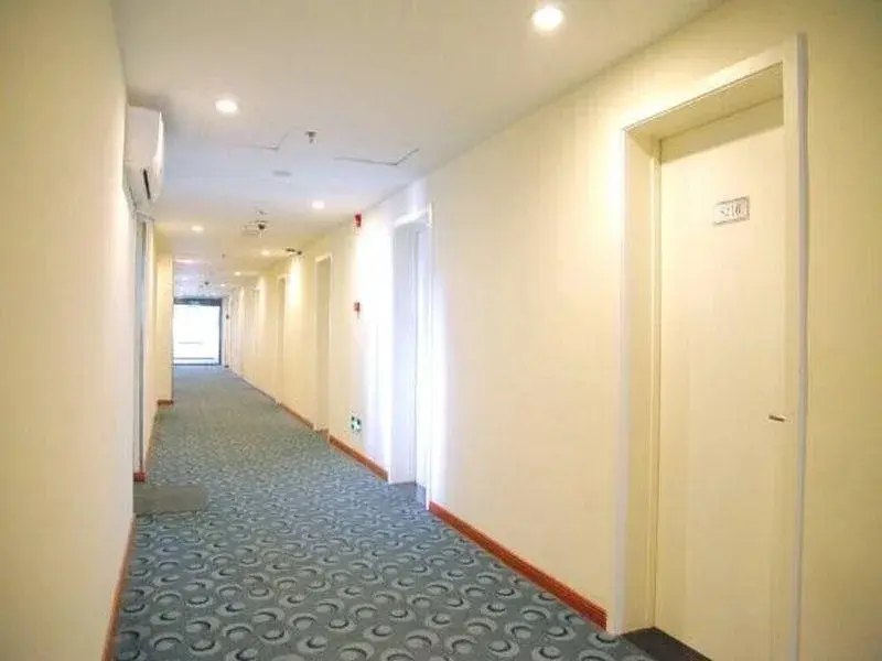 Пекин: 7 Days Inn Beijing Shilihe Subway Station Juranzhijia Branch