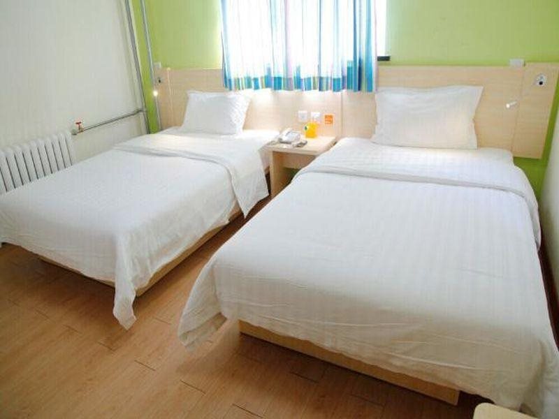 Пекин: 7 Days Inn Beijing Shilihe Subway Station Juranzhijia Branch