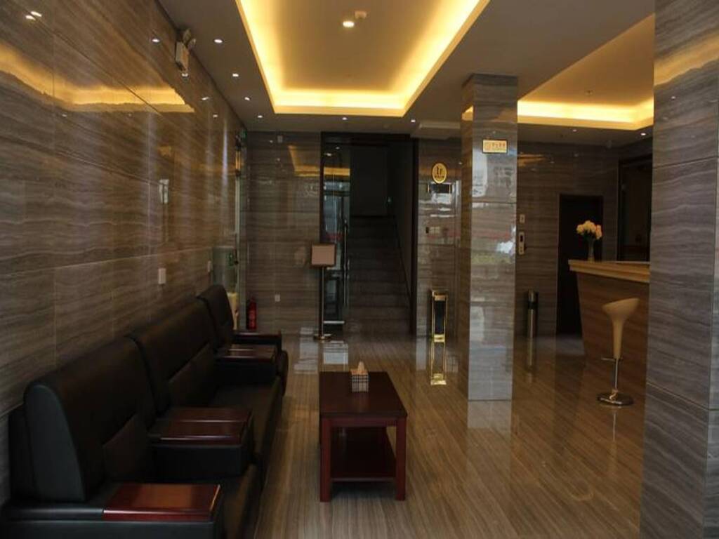 Пекин: 169 Business Hotel