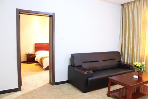 Пекин: 169 Business Hotel