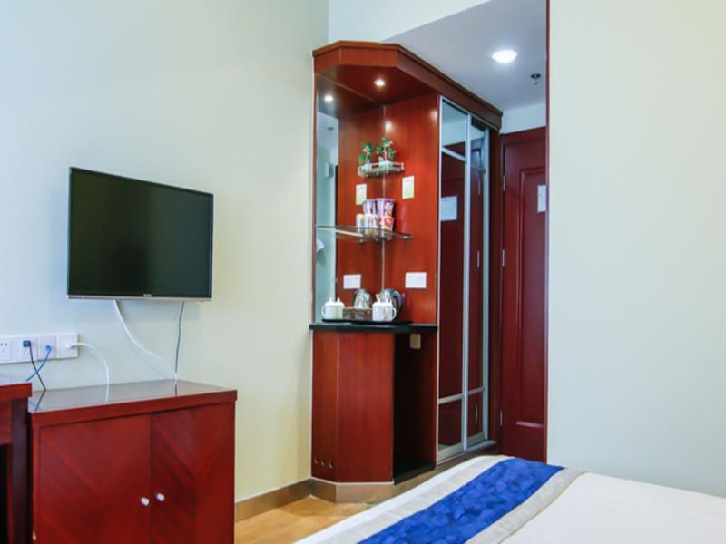 Шанхай: Kyriad Hotel (Shanghai Fengcheng)