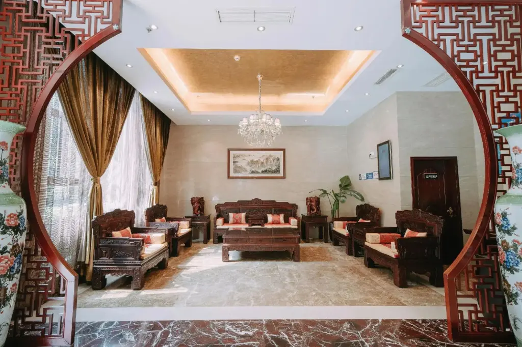Лешан: Guanghangong Hotel