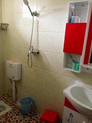 Чэнду: Guest House With Air Conditioning Whole Building In Qingcheng Mountain