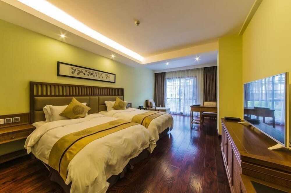 Чэнду: Howard Johnson Life Mountain View Chengdu