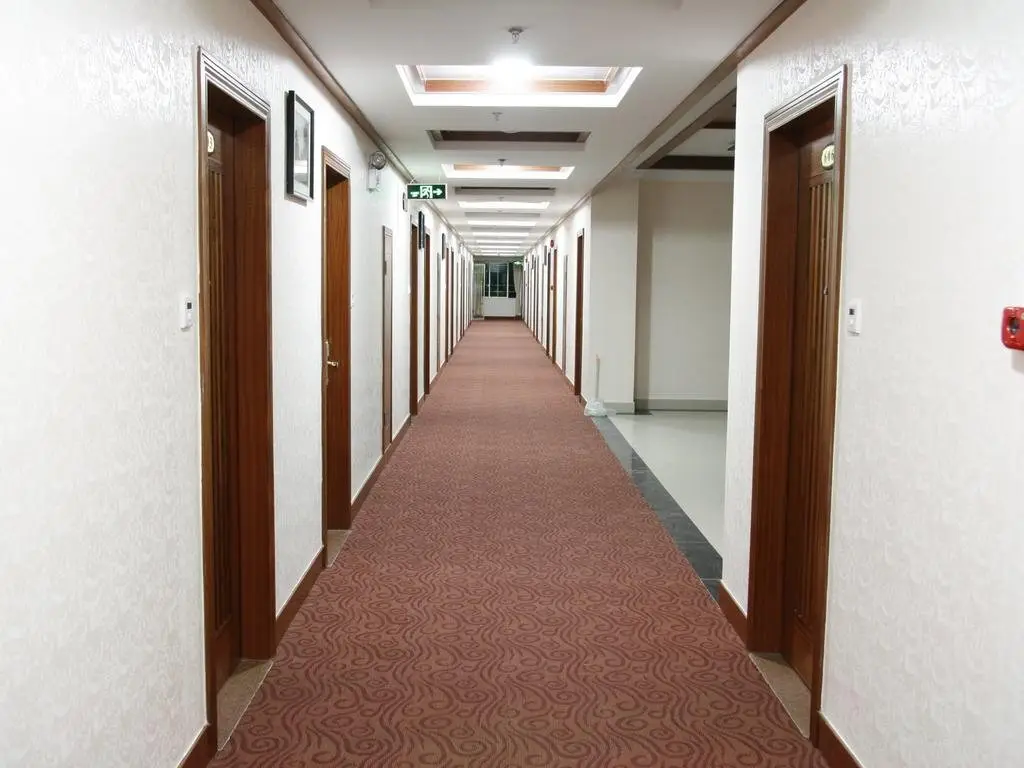 Yunfu Xinxing Lido Hotel — фото 1