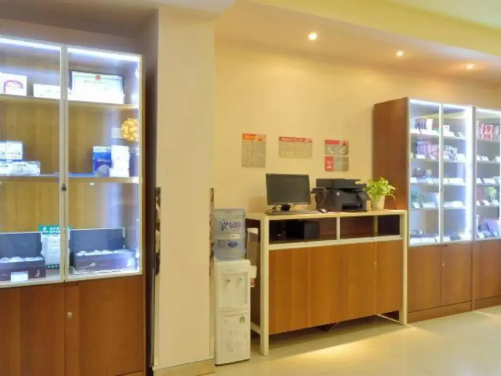 Цзинань: Grace Inn Hotel (Jinan Zhangzhuang Road Shandong International Convention and Exhibition Center)