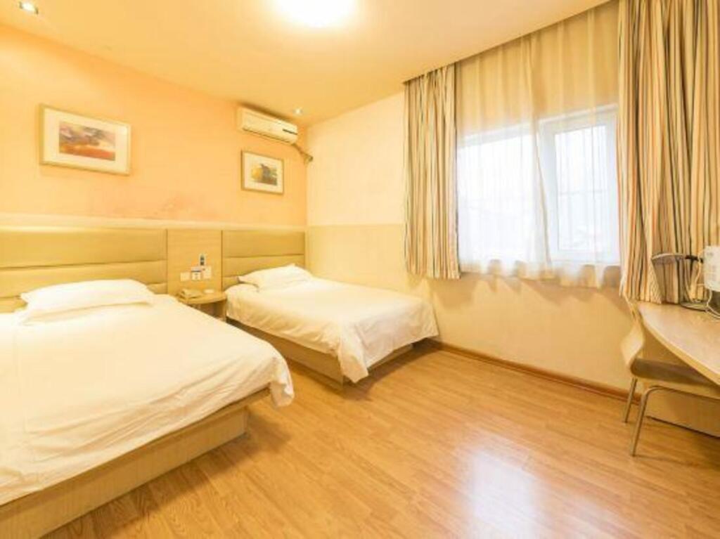 Цзинань: Grace Inn Hotel (Jinan Zhangzhuang Road Shandong International Convention and Exhibition Center)