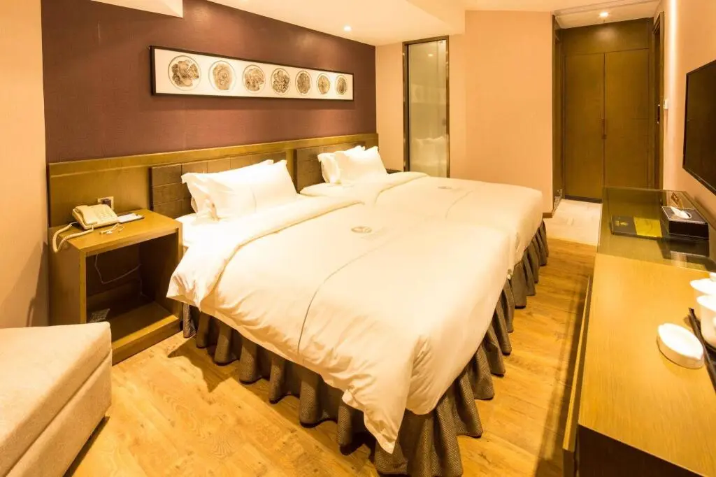 Шэньчжэнь: Insail Hotels Luohu Port Railway Station Shenzhen