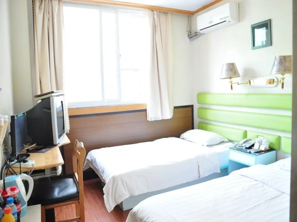 Циндао: Qingdao Free Exercise Youth Hostel Zhanqiao Railway Station Branch
