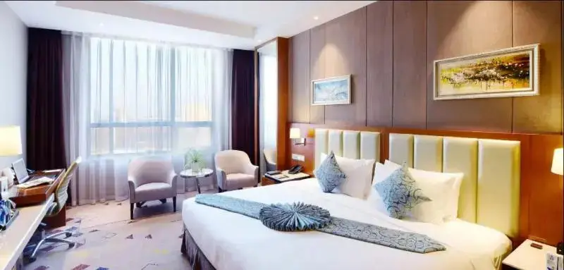 Huayang Hotel — фото 1