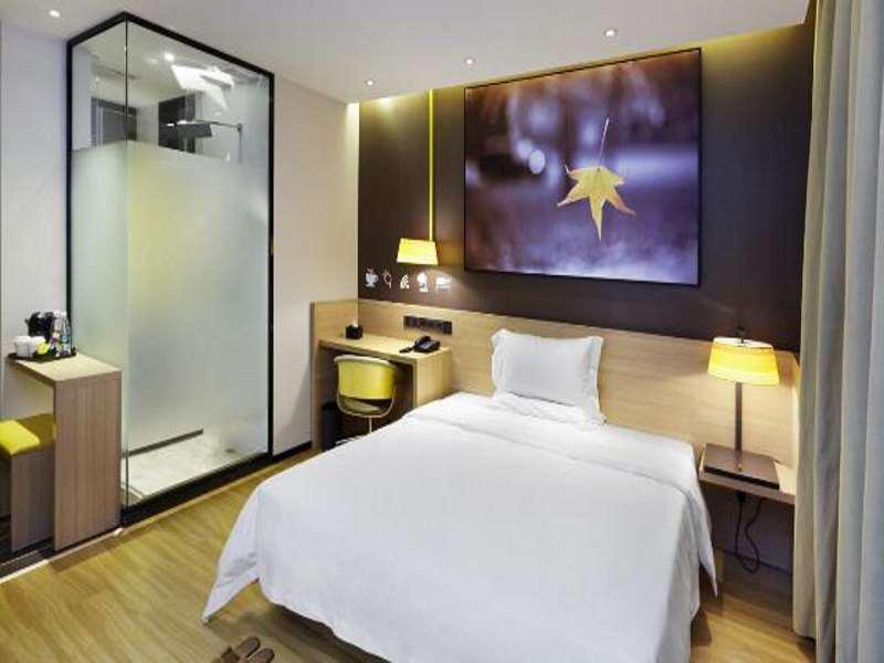 Таншань: IU Hotel Tangshan Haigang Bus Station Branch