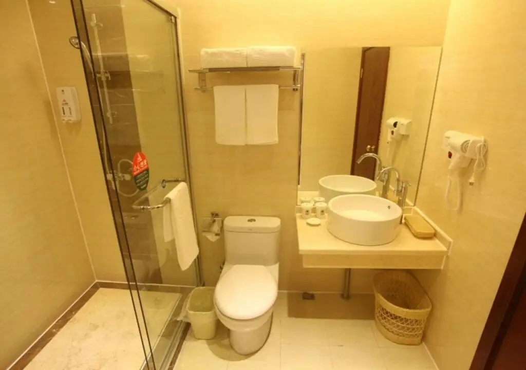 Шанхай: Green Tree Inn Smart Selection Hotel (Shanghai Hongqiao Road Metro Station)