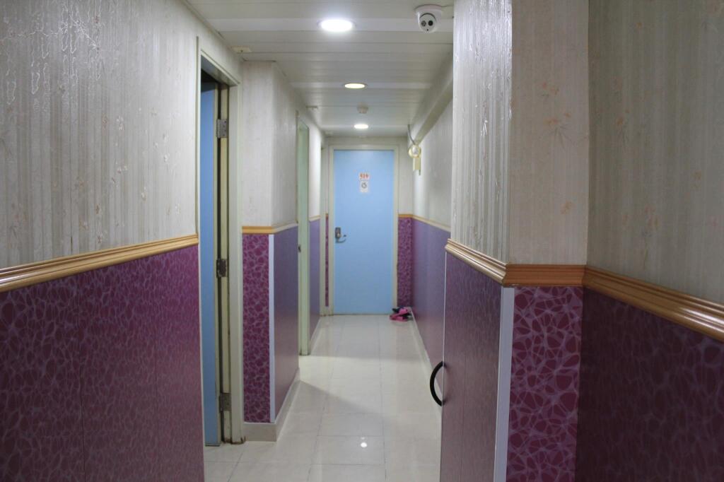 Коулун: Wing Wah Hostel