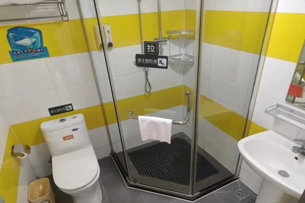 Пекин: 7Days Inn Beijing Tongzhou Beiguan Metro Station