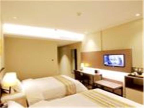 Цзинань: Home Inn Jinan Quancheng Square Branch
