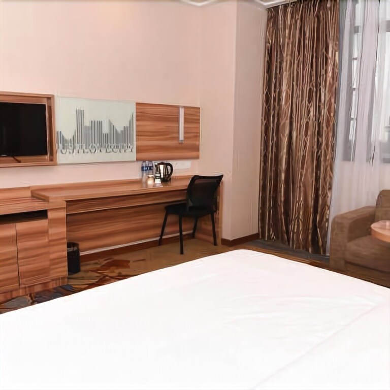 Шаньвэй: Chaotai Hotel