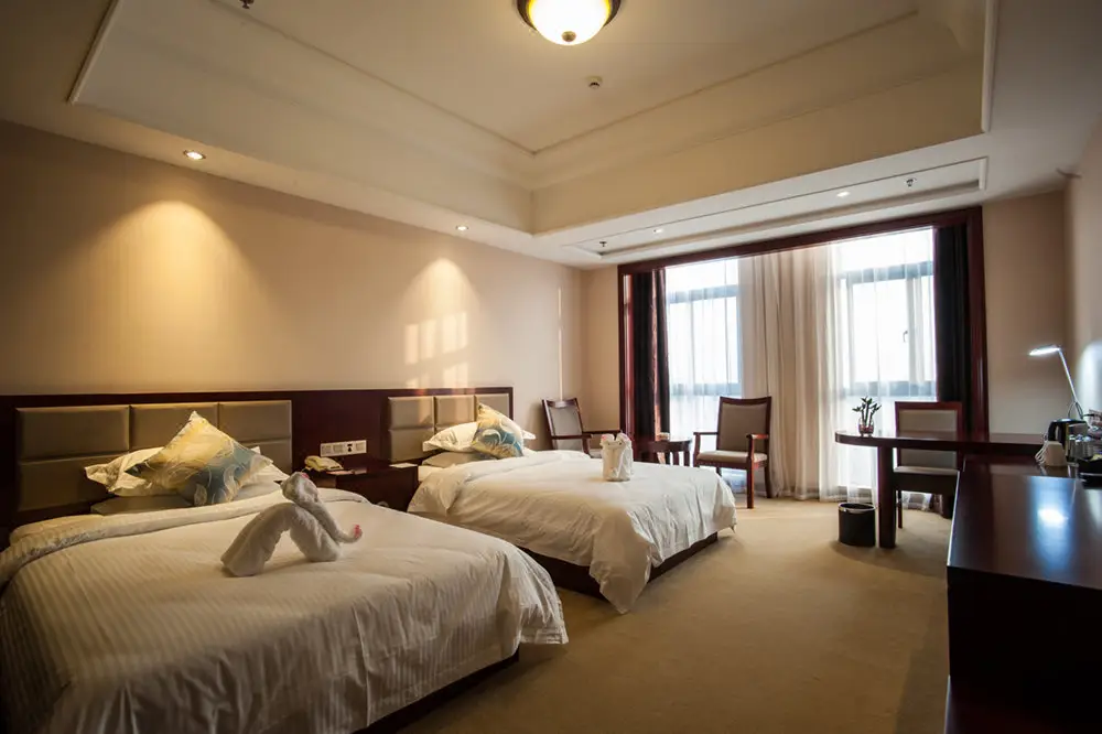 Уси: Xinjue International Hotel (Jiangyin High-speed Railway Station)