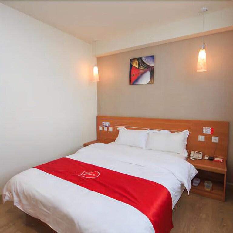 Ханчжоу: Thank Inn Plus Hotel Hangzhou Xiaoshan International Airport