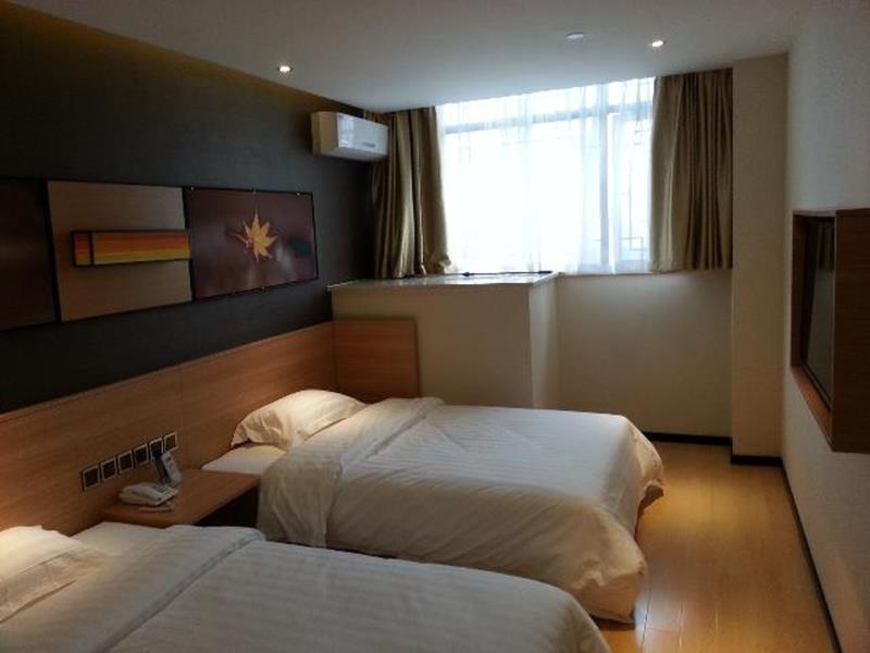 Шанхай: 7 Days Sunshine Suzhou LuZhi Old Town Branch