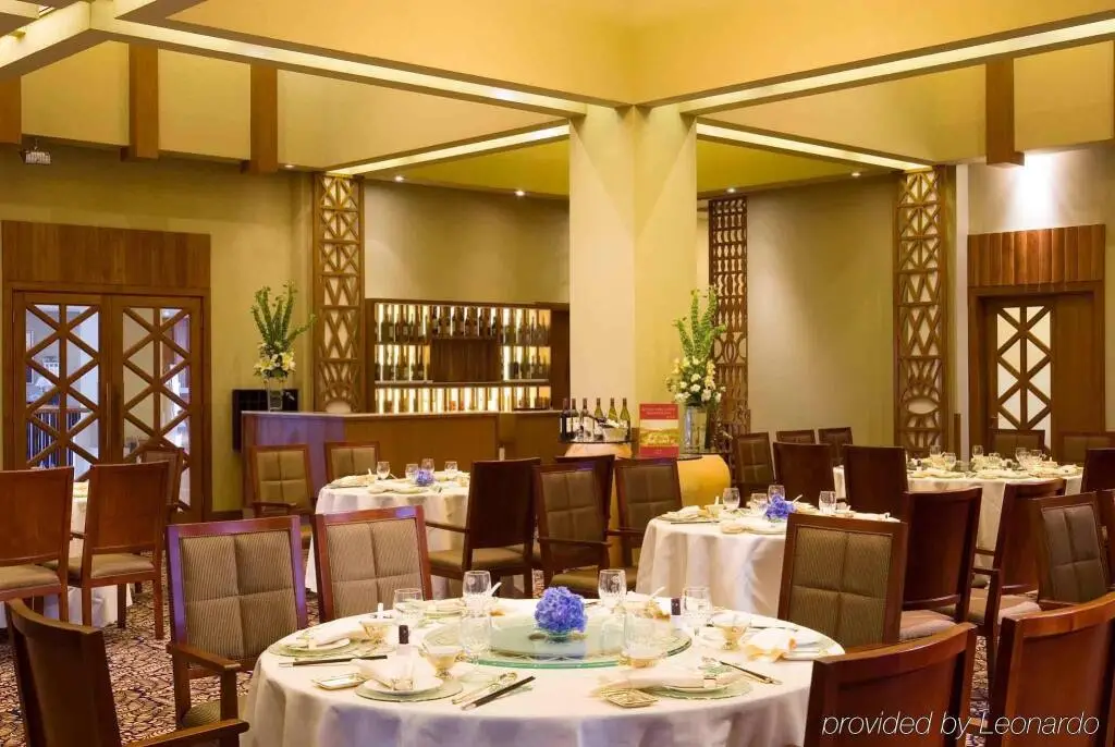 Дунгуань: Dongguan Hillview Golf Club