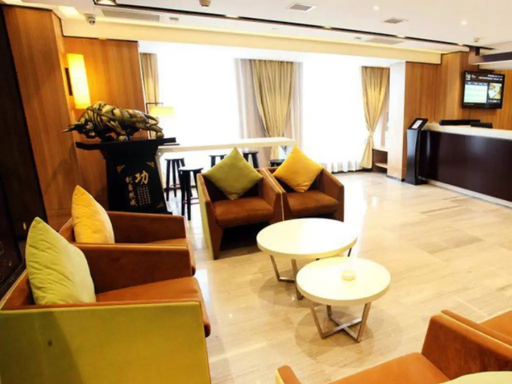 Сиань: IU Hotel Xian Xijing Hospital Tonghua Gate Subway Station Branch