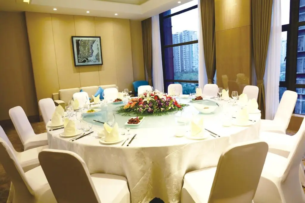 Chengdu Bvstin Boutique Hotel — фото 1