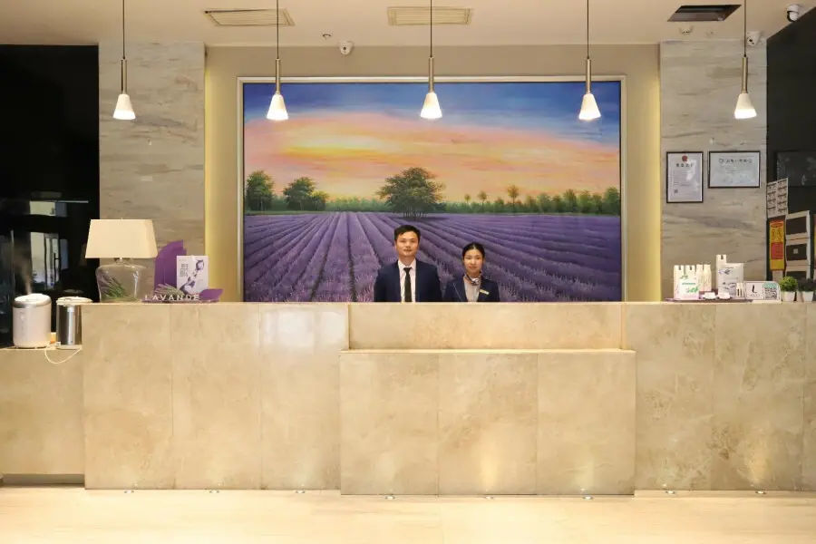 Чанша: Lavande Hotel Changsha High-Speed Rail Station Shu Mu Ling Branch
