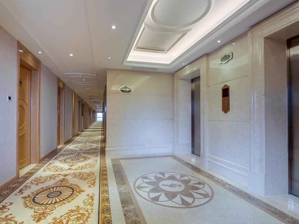 Шэньчжэнь: Vienna Hotel Shenzhen Honghu Branch