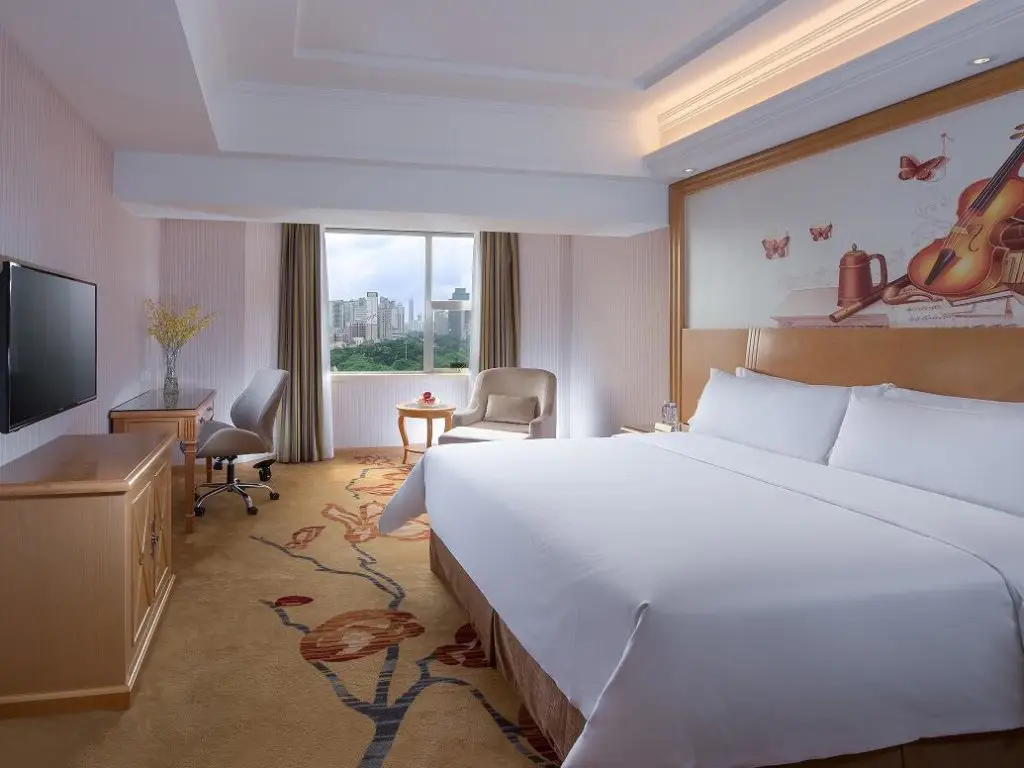Шэньчжэнь: Vienna Hotel Shenzhen Honghu Branch