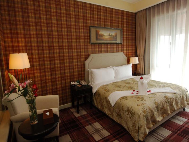 Пекин: Beijing Jinhai Lake Hotel