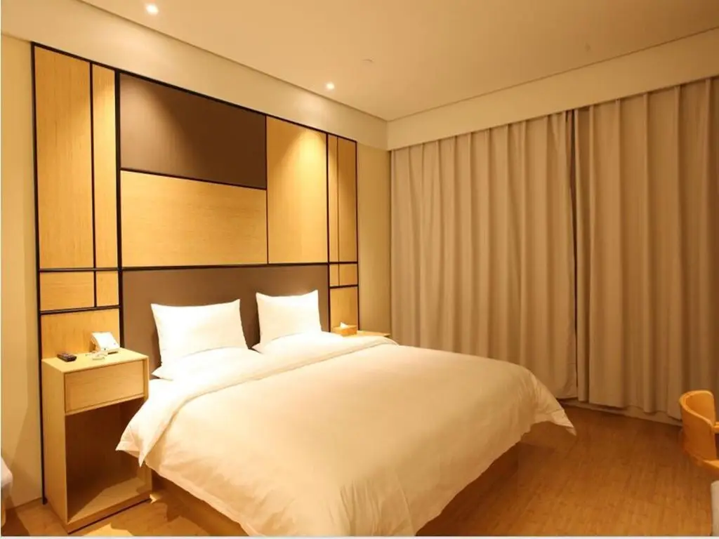 Шанхай: JI Hotel -Shanghai Changshou Road