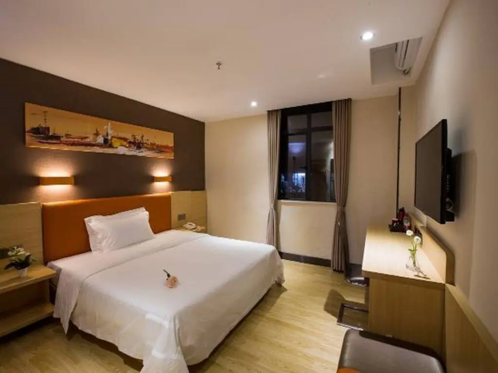 Пекин: 7 Days Premium Beijing Gulou Houhai Branch